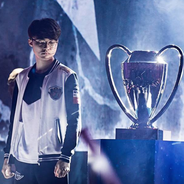 接近联盟中 接近联盟中